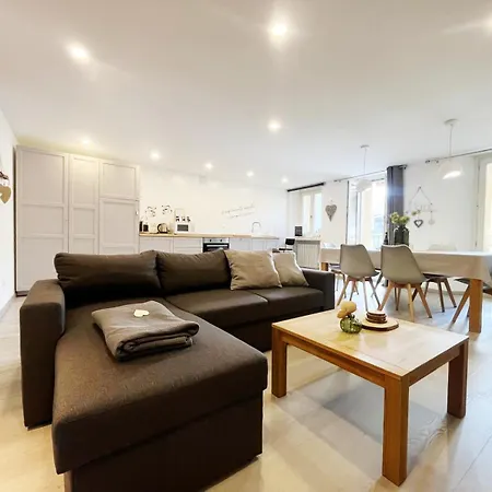 Insieme Nel Cuore Di - & Me אאוסטה