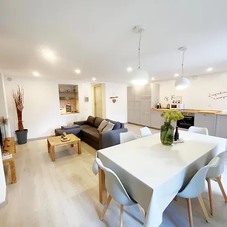 Insieme Nel Cuore Di - & Me * אאוסטה